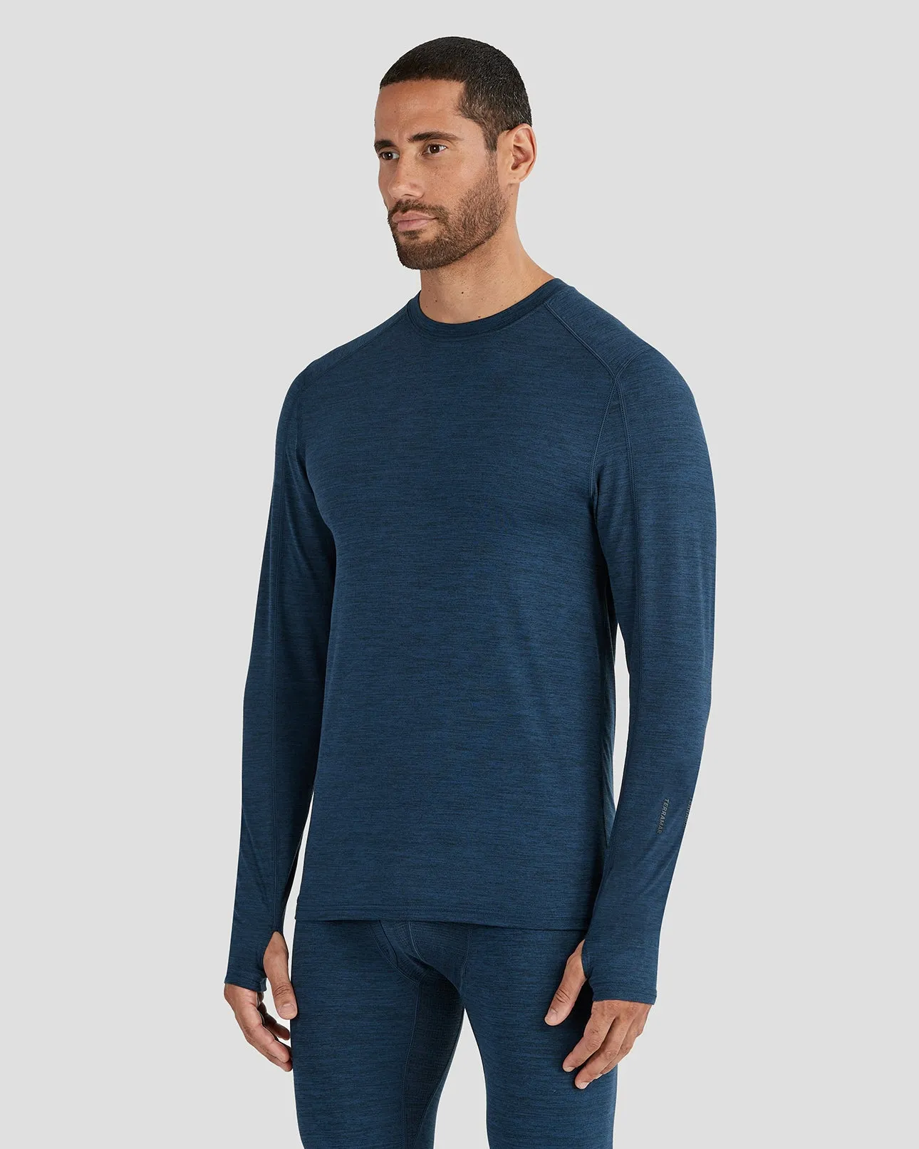 2.0 Men's Thermolator® Midweight Performance Baselayer Crew Top