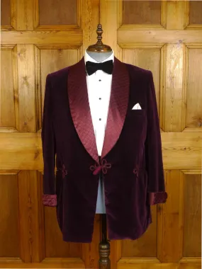 24/0978 beautiful 2007 redmayne bespoke burgundy red silk velvet smoking jacket w/ quilted silk facings 42 - 43 regular