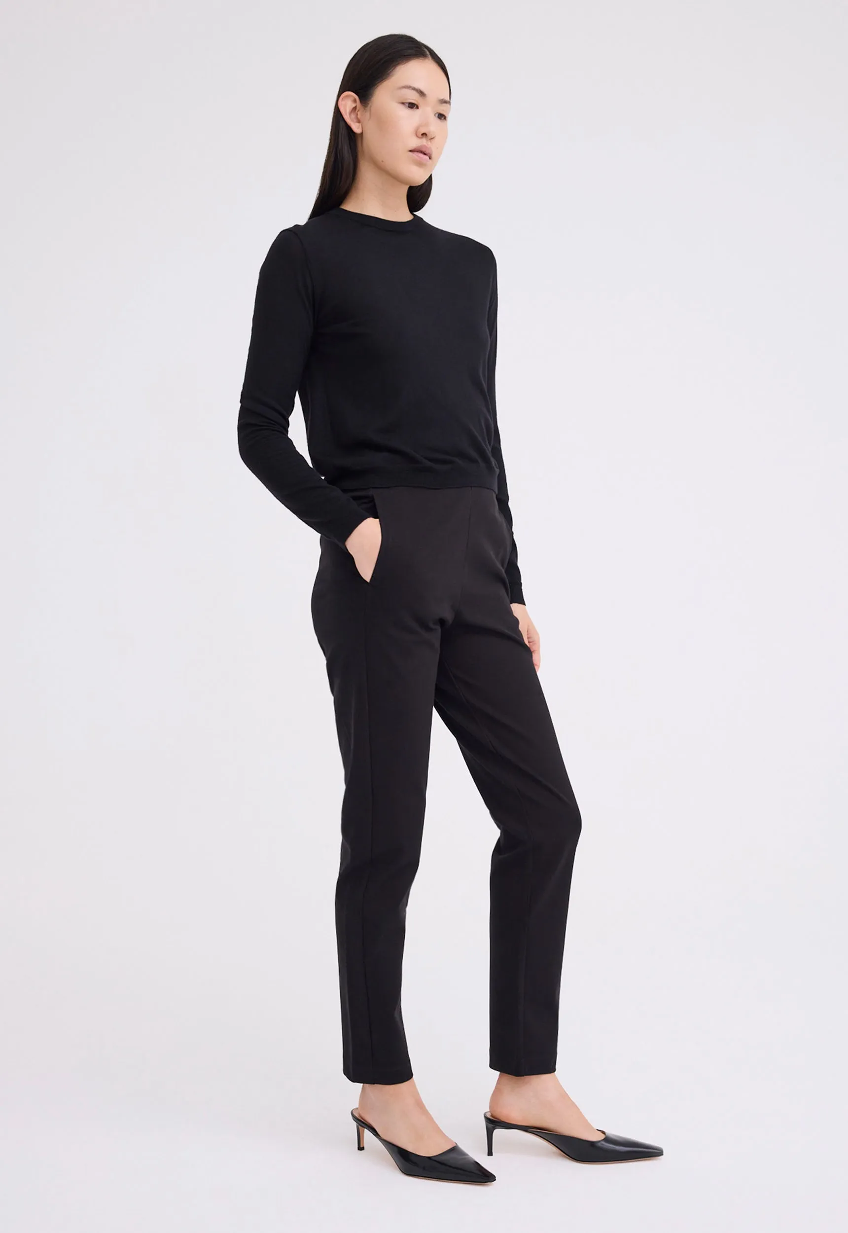 Apex Merino Wool Sweater - Black