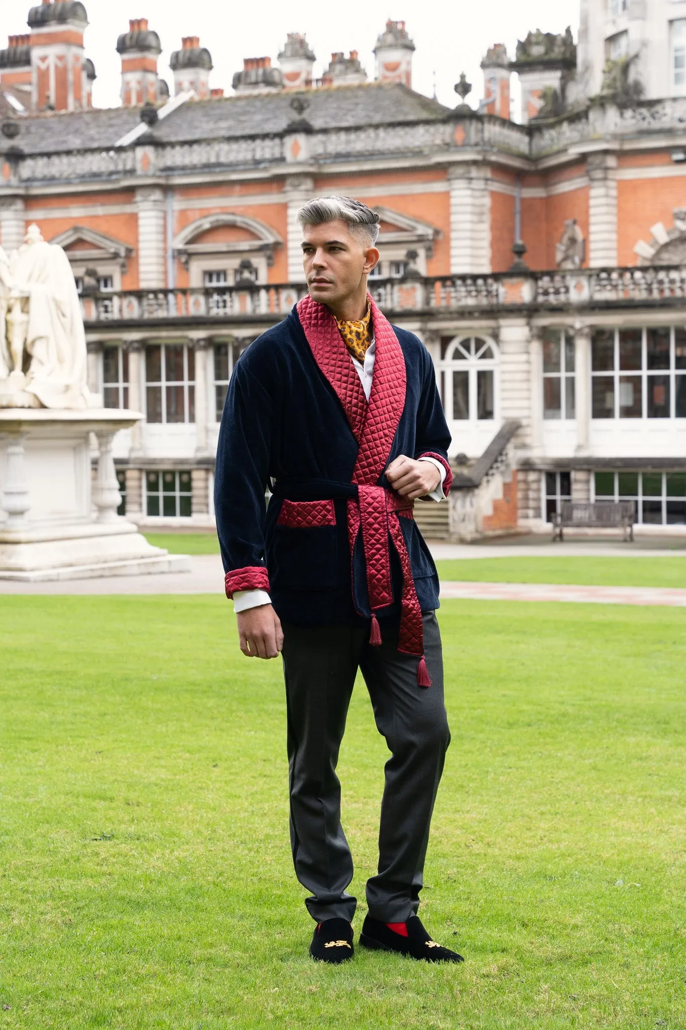 Cliveden Short Velvet Navy Smoking Jacket Robe