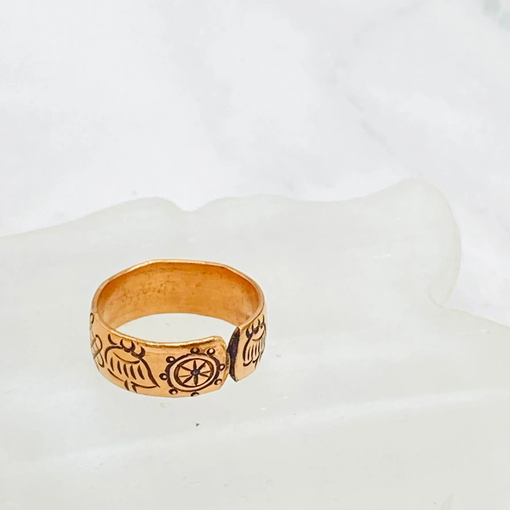 Copper Buddhist  Ring, Adjustable Infinity  ring, Thumb ring, Handmade Ashtamangala  Ring from Nepal, Eight Auspicious Sign, Meditation Ring