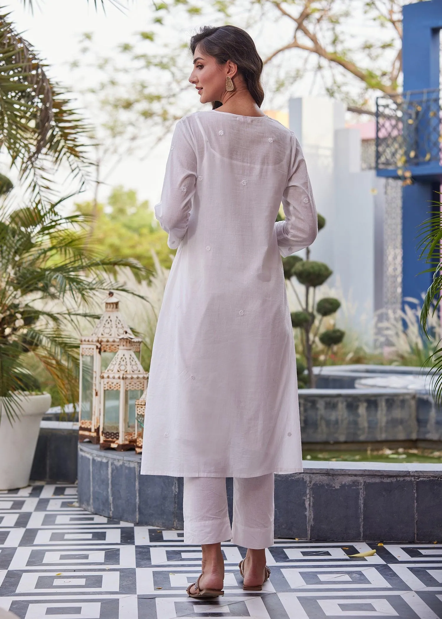 Falak Off White A-line Voile Kurta