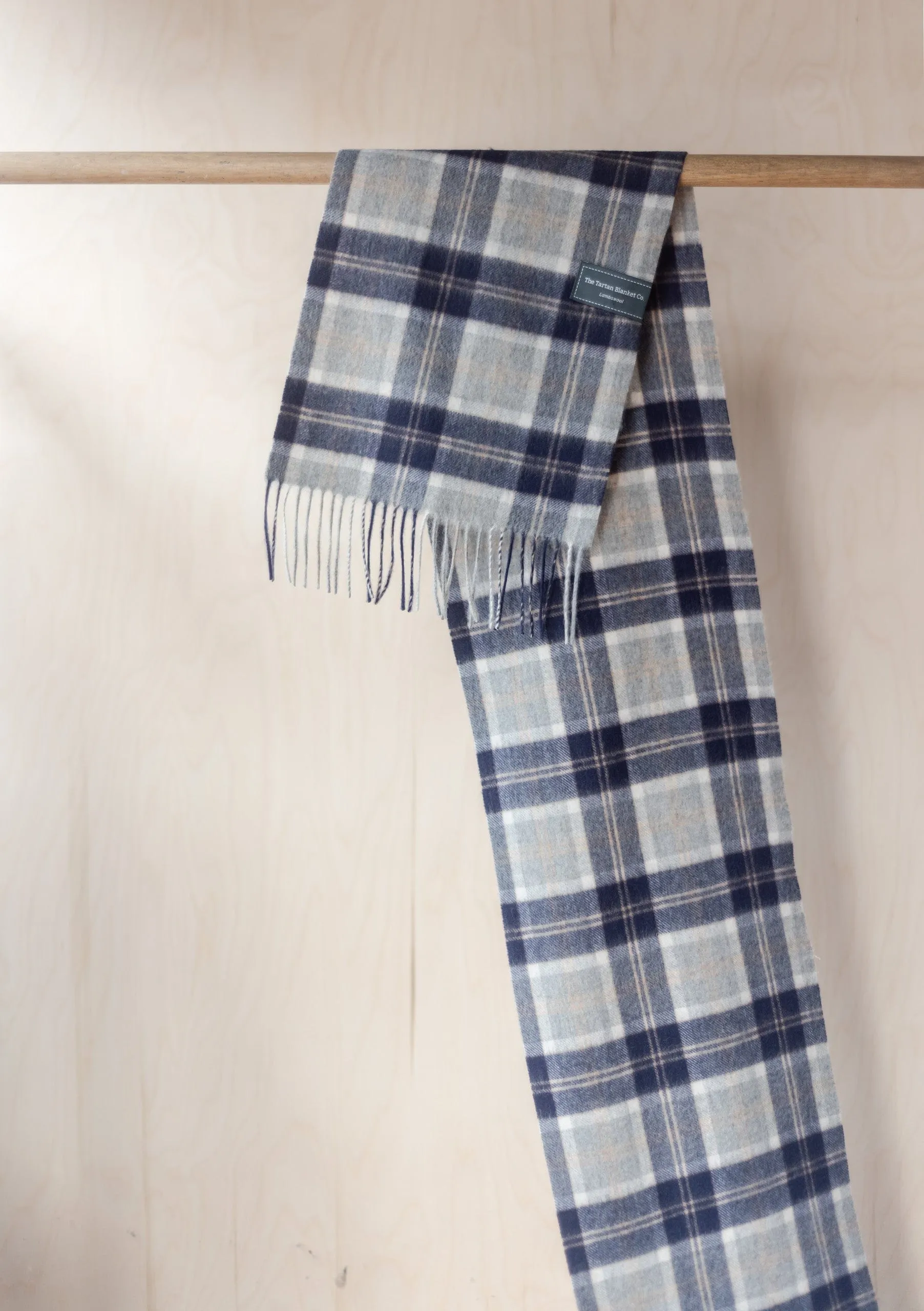 Lambswool Scarf in Bannockbane Silver Tartan