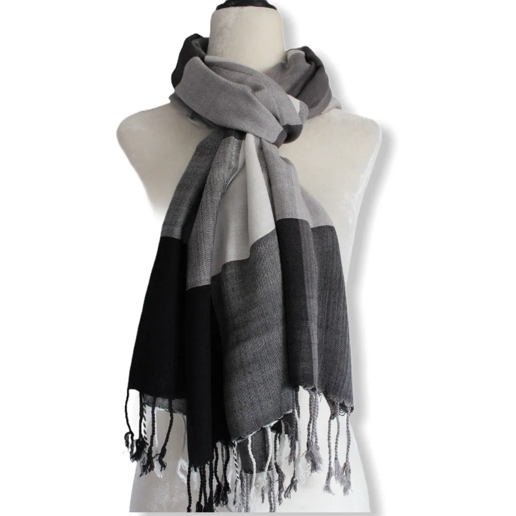 Plaid Handwoven Scarf - Black & White