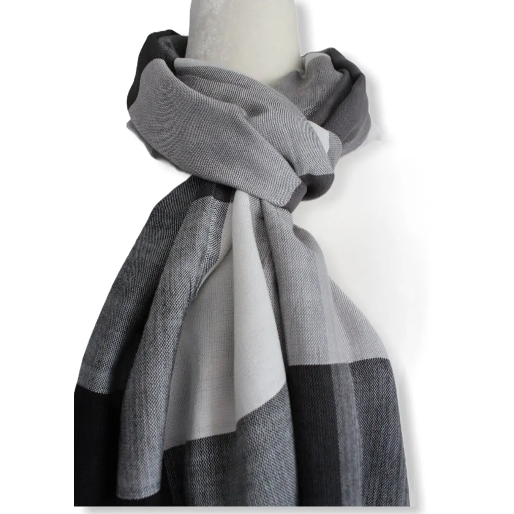 Plaid Handwoven Scarf - Black & White