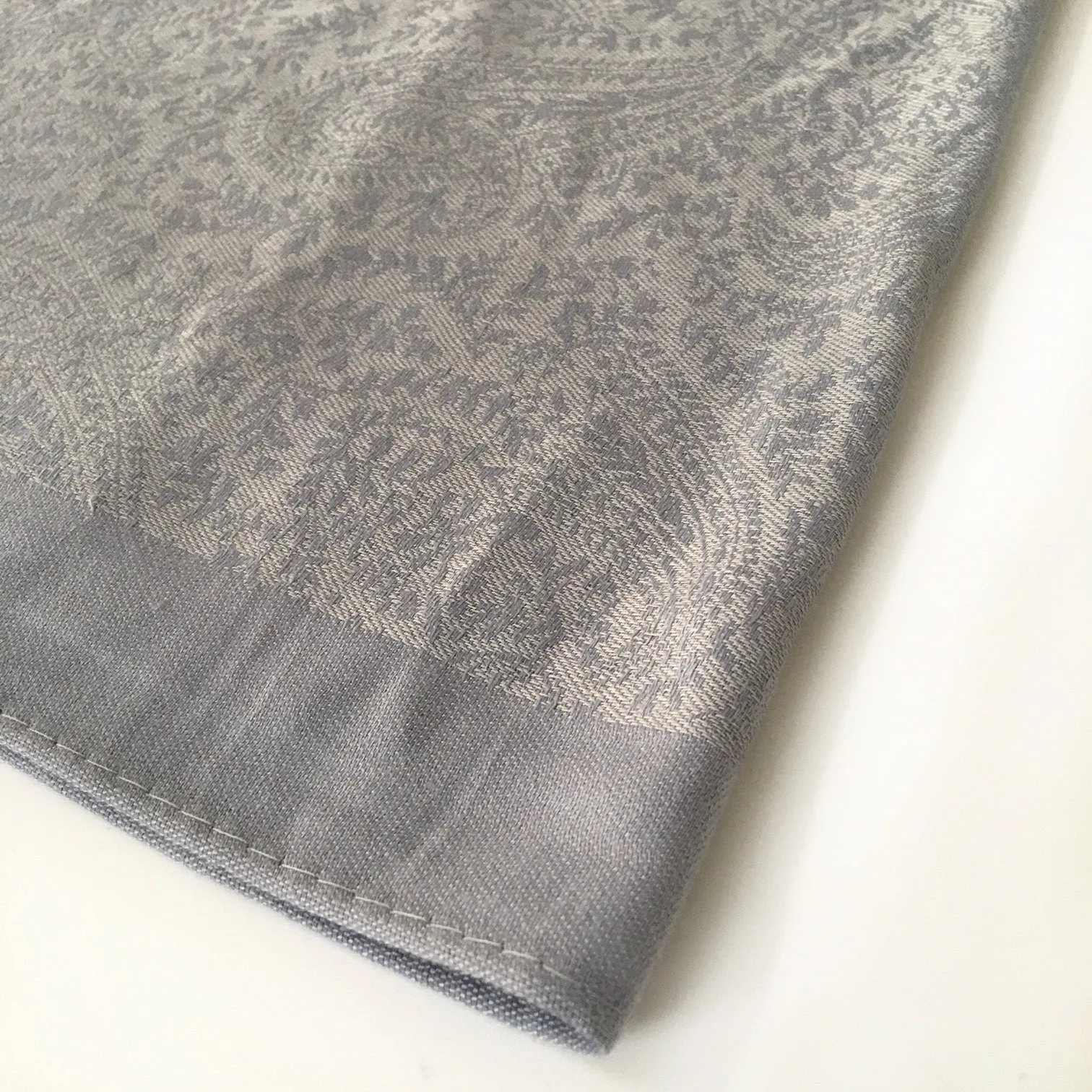 SILVER GREY PAISLEY PRINT REVERSIBLE PASHMINA SHAWL SCARF