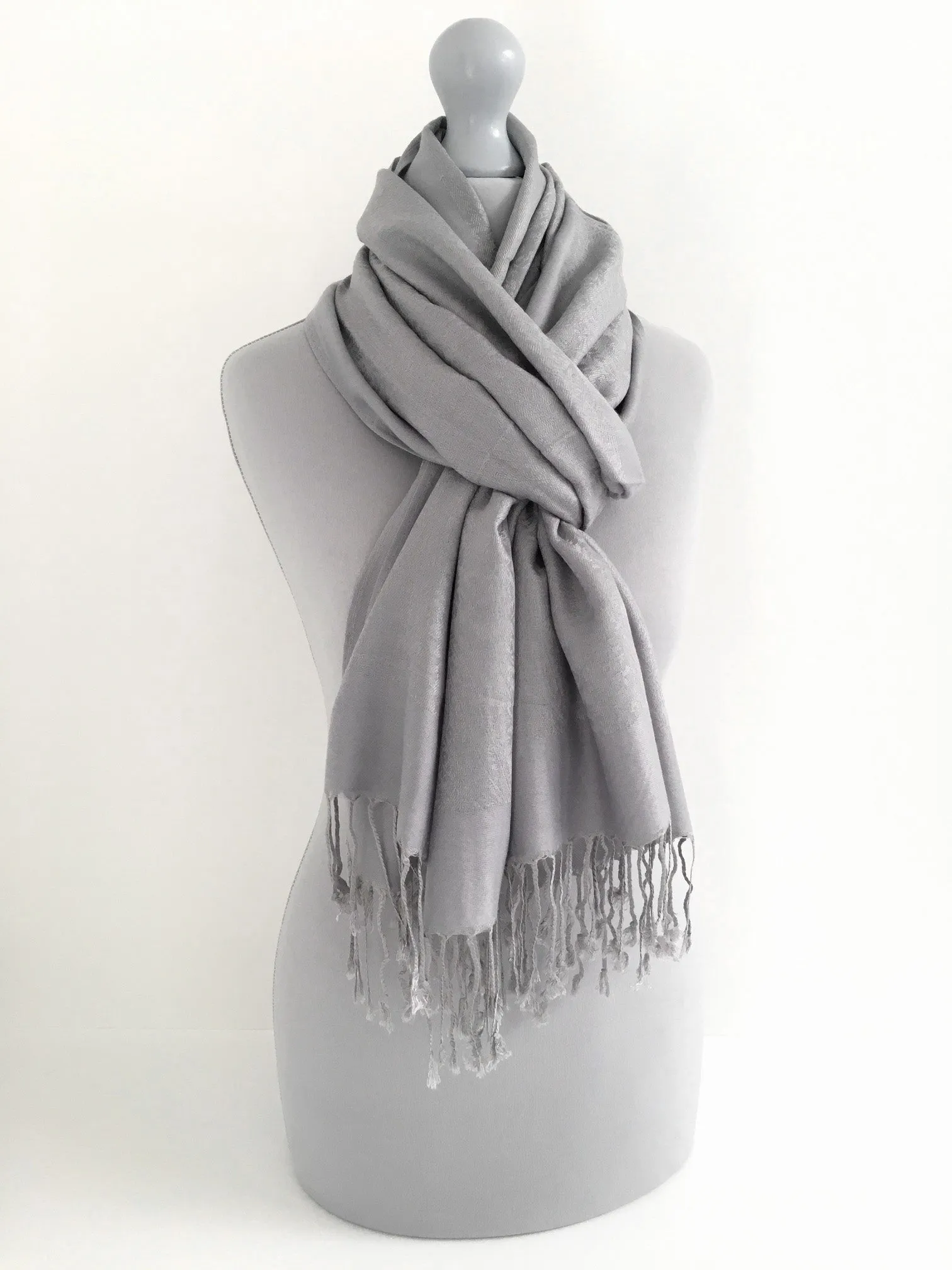 SILVER GREY PAISLEY PRINT REVERSIBLE PASHMINA SHAWL SCARF