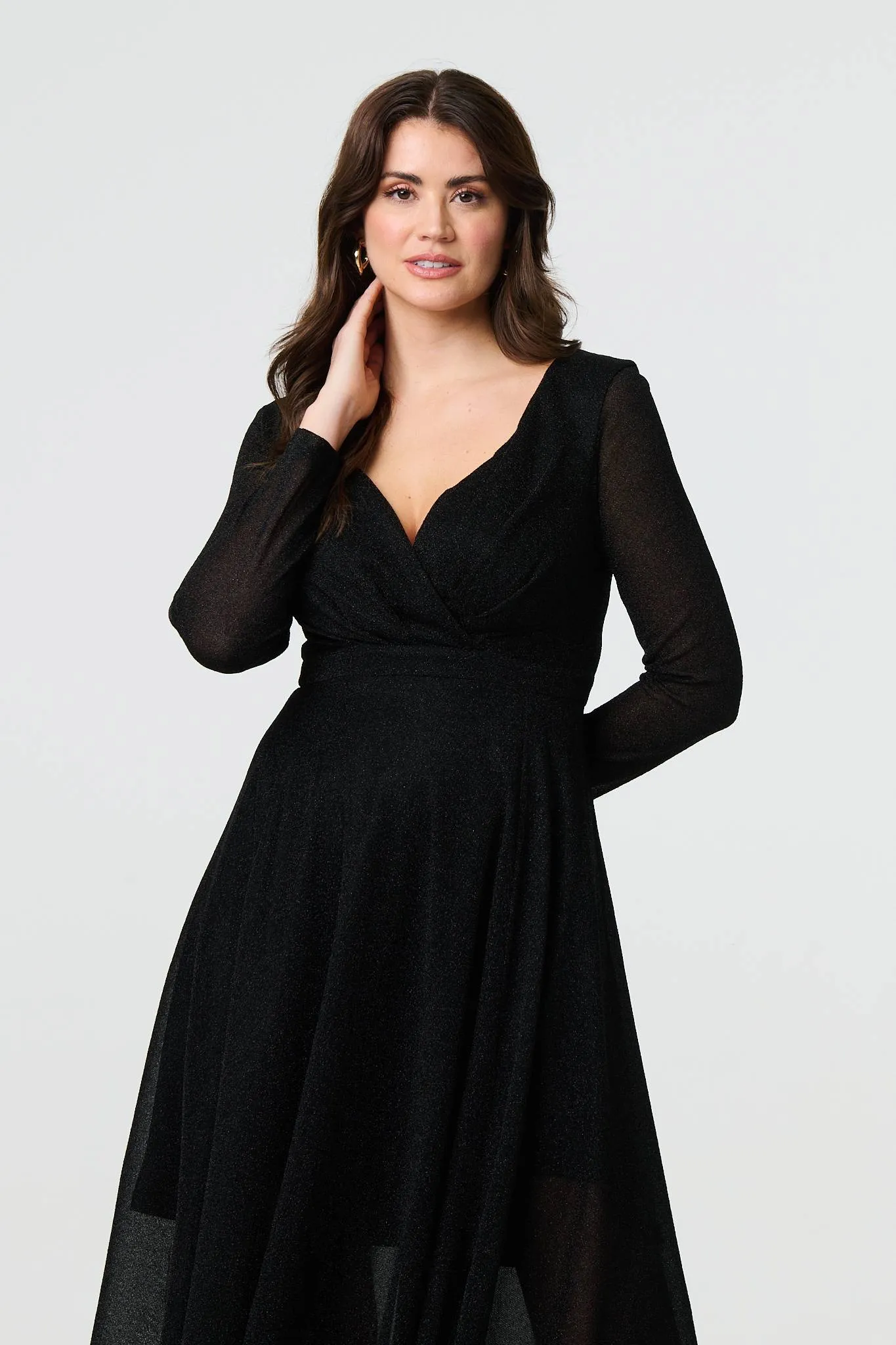 Sparkly V-Neck Long Sleeve Maxi Dress