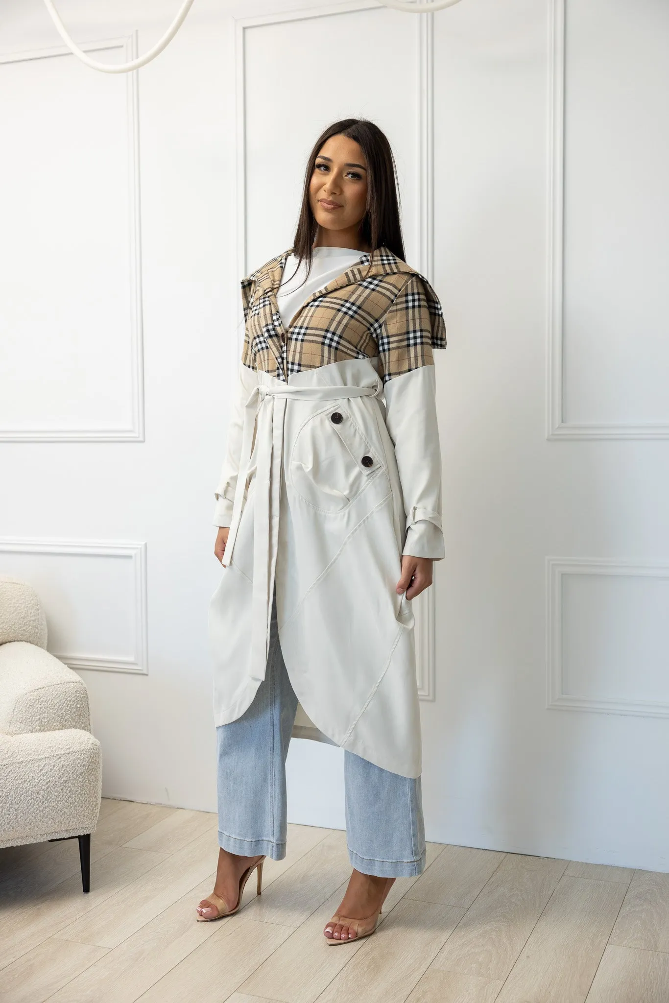 The Crescent Ilene Detailed Trench